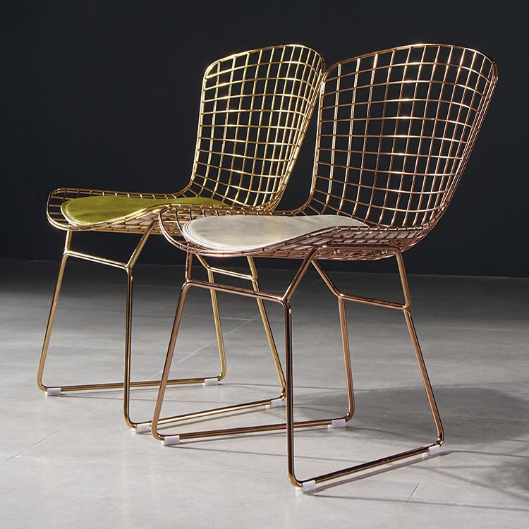 Chaise d'appoint de salle à manger en métal Glam, chaise rembourrée sans accoudoirs à dossier croisé pour salle à manger