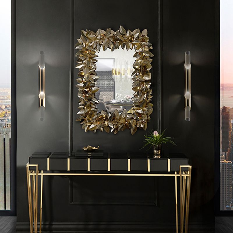 Linear Shape Metal Vanity Light Modern Style Multi Lights Vanity Light Fixture in Gold