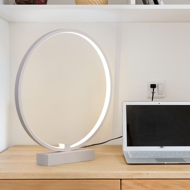 1 lichte cirkel licht licht modernisme metalen nachttafellampen voor slaapkamer in het wit