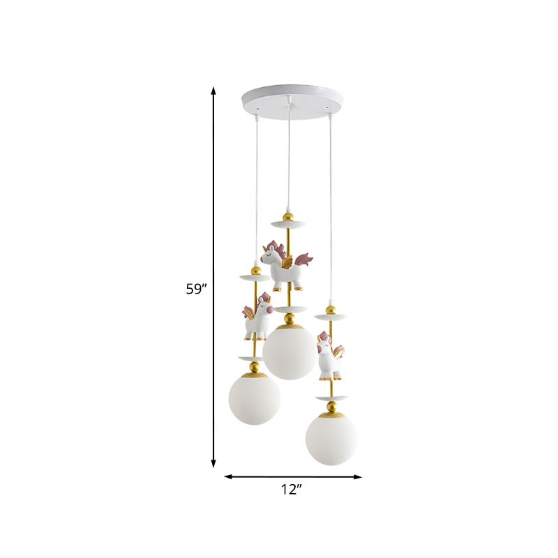 Lámpara de péndulo de unicornio blanco colgante de múltiples luces de 3 luces con sombra de vidrio de leche global