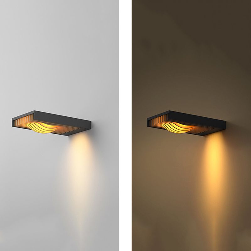 Metal LED Wall Mount Aluminum and Acrylic Geometric Wall Lighting in Matte Black