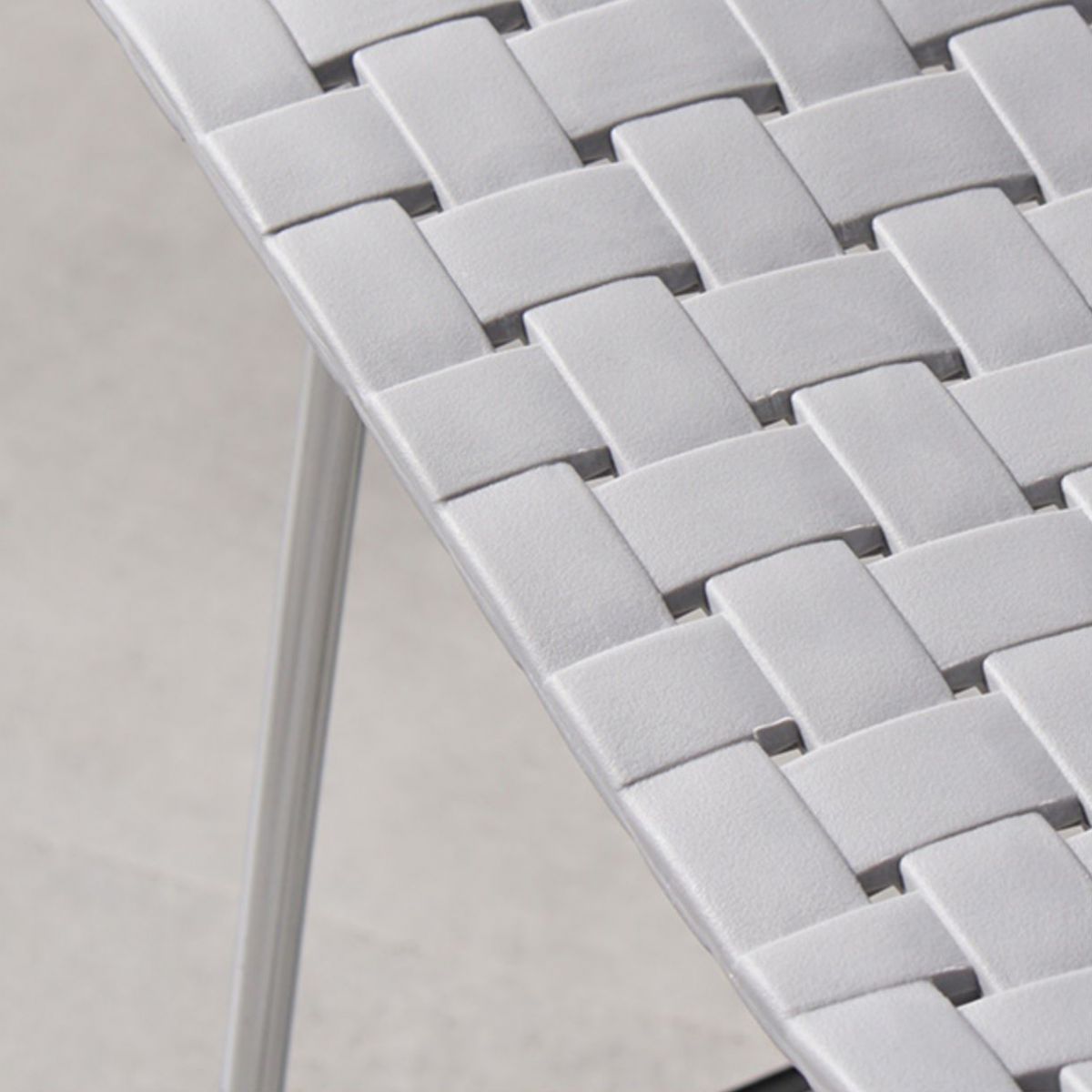 Industrial Bar-stool Plastic Counter Bar Stool for Kitchen Bar with Metal Legs