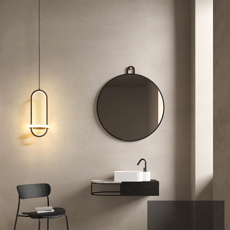 Aluminium LED Hanging Light dans un style concis moderne en fer forgé, une lumière suspendue géométrique avec une teinte en silicone