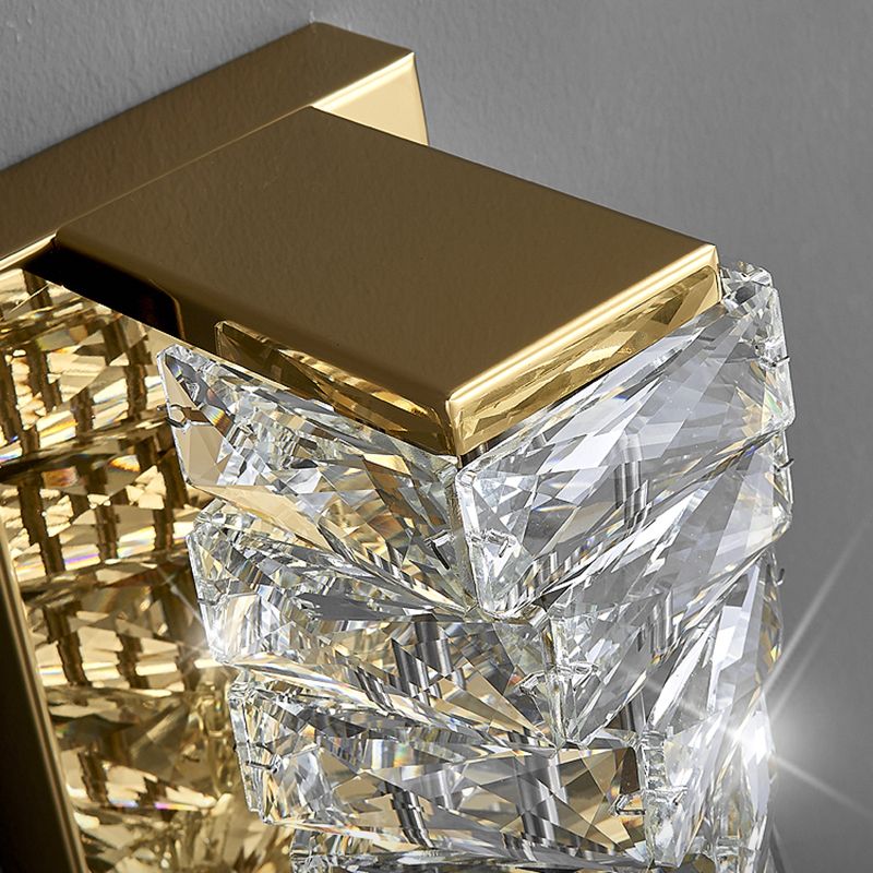 Metal Modern Wall Sconce Geometric Shape Wall Light with Crystal Shade for Study