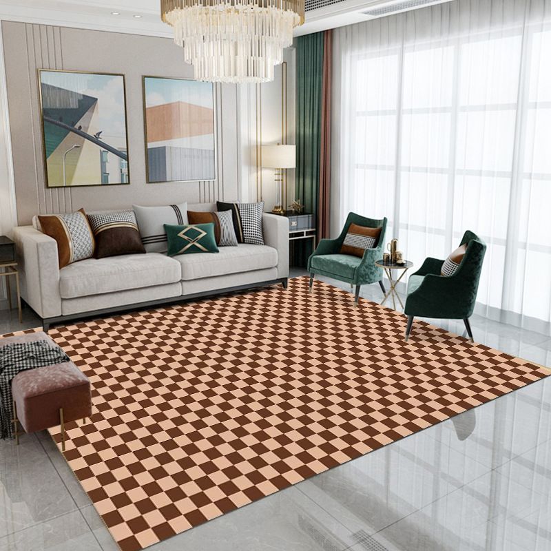 Checkered Geometric Style Rug Indoor Rug Easy Care Pet Friendly Machine Washable Carpet