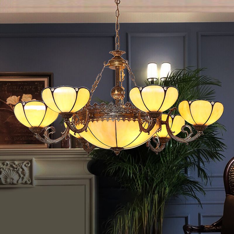 Lampadario a pendente in vetro giallo fiorito barocco a 8 luci lampada a goccia nera per camera da letto
