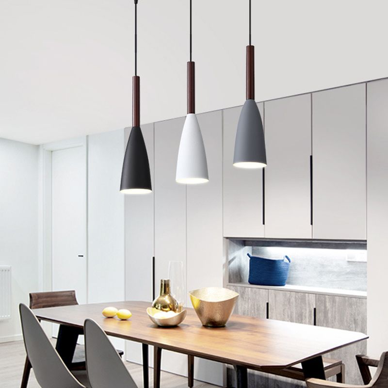 Confonante conico conico a 1 lutto Light MODERN MODERNIT METTAGLIO IMPIO DI LIGHTINA