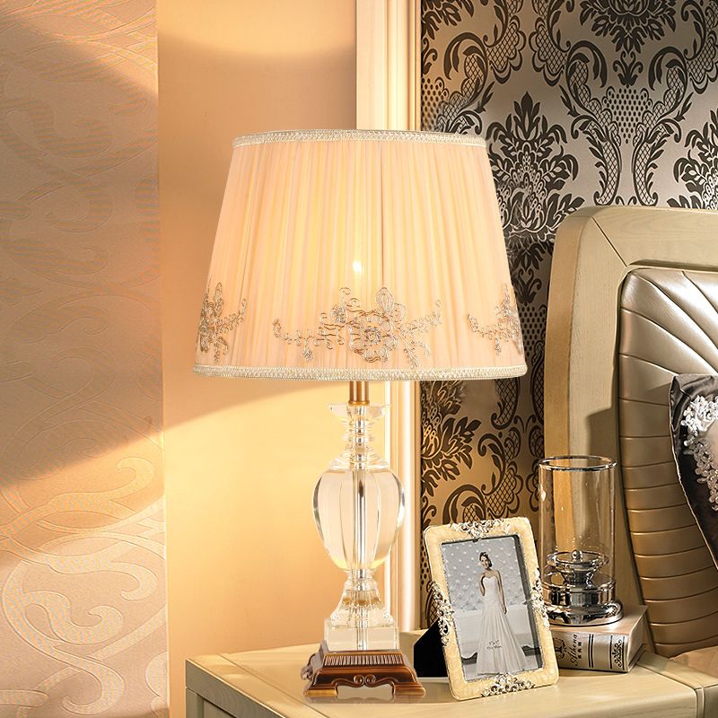 Modernisme Curbe Task Task Light Cutt Crystal 1 Bulbe petite lampe de bureau en beige