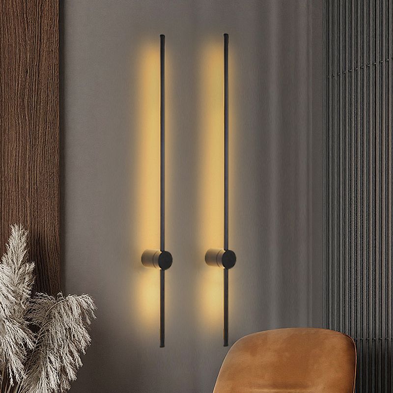 Linear Shape Metal Wall Light Modern Simple Style 2 Lights Wall Mount Light Fixture