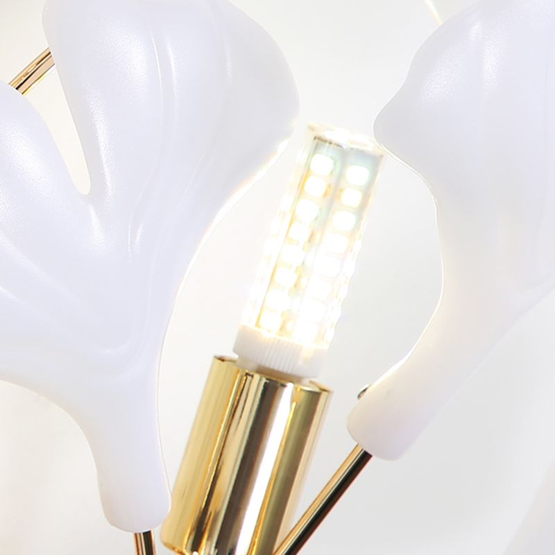 2 / 3 - Light Ginkgo Leaf Shape Wall Light Iron and Plastic Wall Sconce in Gold and White