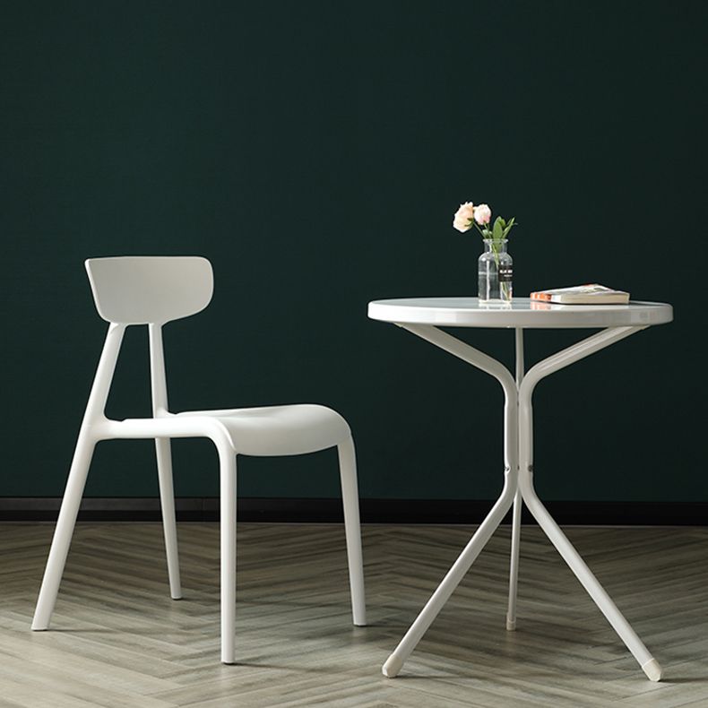 Minimalistische stijl Plastic armloze stoel Open achterste Dining zijstoel voor thuisgebruik