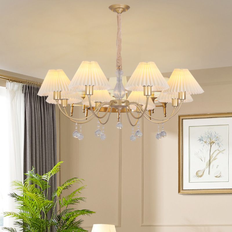 Éclairage de lustre à plusieurs têtes Lument de suspension de cône traditionnelle avec une teinte en tissu