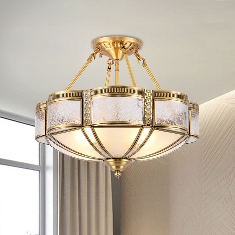 Éclairage de plafond traditionnel en fleurs, 14 "/ 18" de large, 3/4 ampoules, luminaire semi-encastré à motifs en verre givré, en laiton