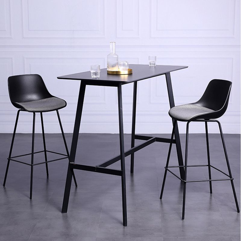 Modern Plastic Bar-stool Bucket Seat Counter Bar Stool with Metal Legs