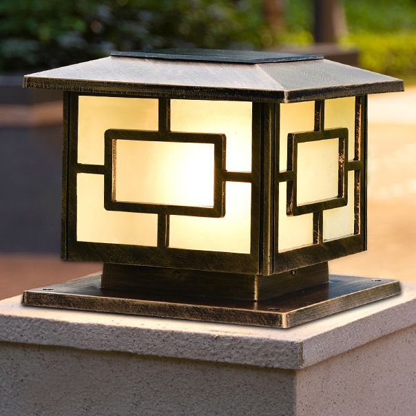 Modern LED Pillar Light Minimalist Solar Lighting Fixture for Garden