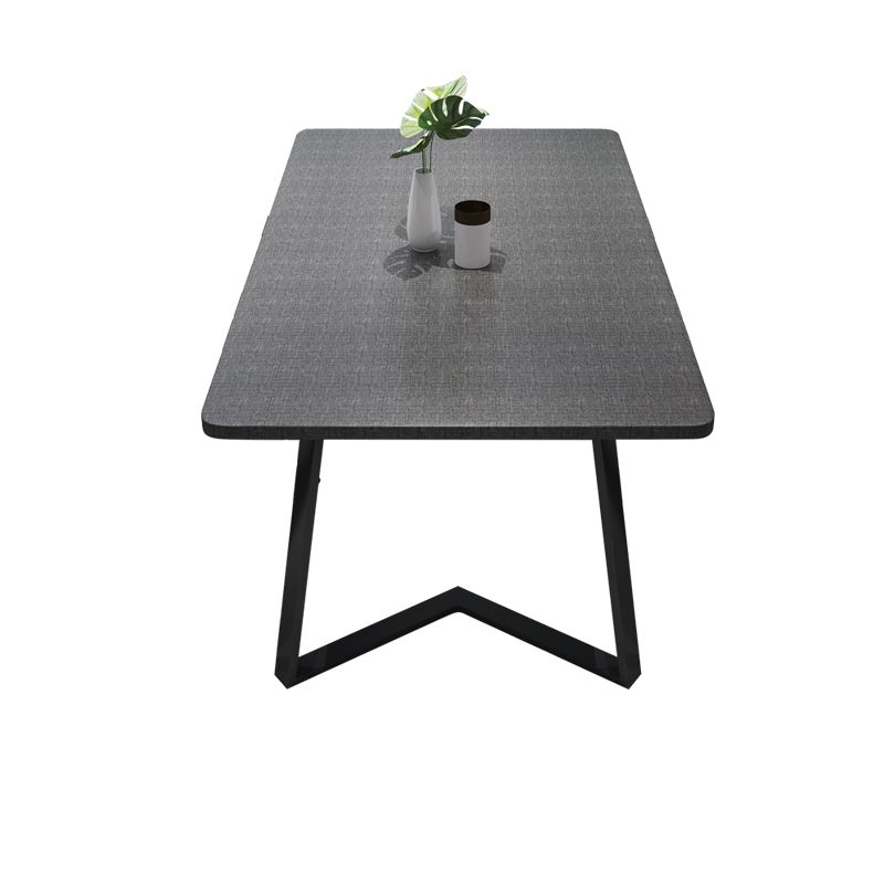 Set da pranzo in altezza tradizionale in stile moderno con tavolo a forma di rettangolo e base a doppia pietra pieghevole nera