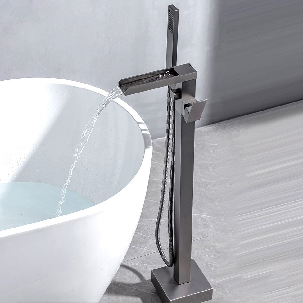 Floor Mounted Metal Freestanding Tub Filler Waterfall Freestanding Bathtub Faucet