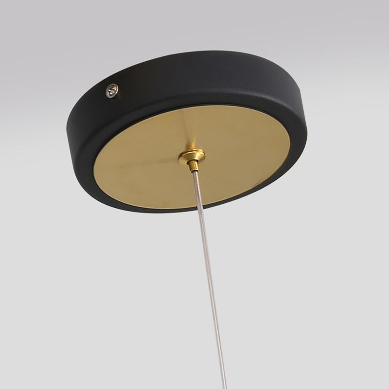 Lineare Inselbeleuchtung im modernen präzisen Stil Acryl -LED -Anhänger Licht