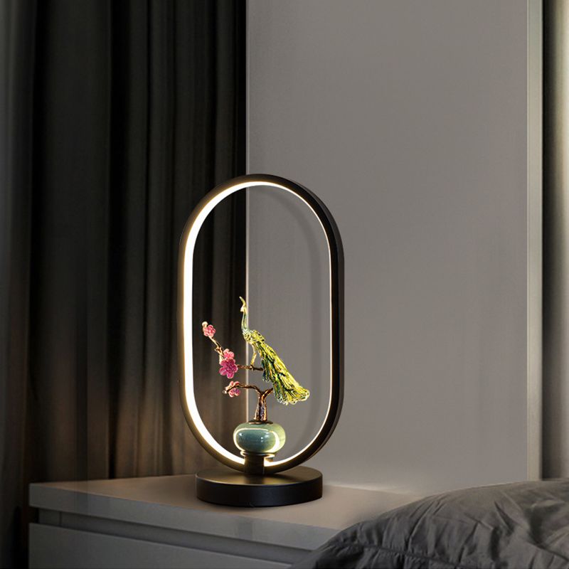 Simple LED Table Lamp Modern 1-Light Desk Light with Silica Gel Shade for Living Room