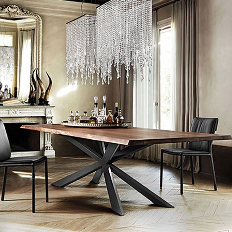 Industriële vaste houten eettafel rechthoekige tafel in bruin met metalen voetstuk