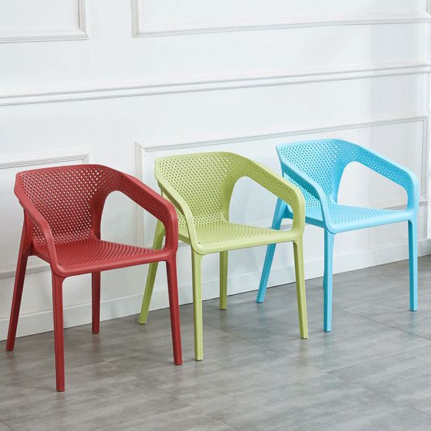Chaise de salle à manger en plastique de style moderne chaise de salle à manger pour salle à manger