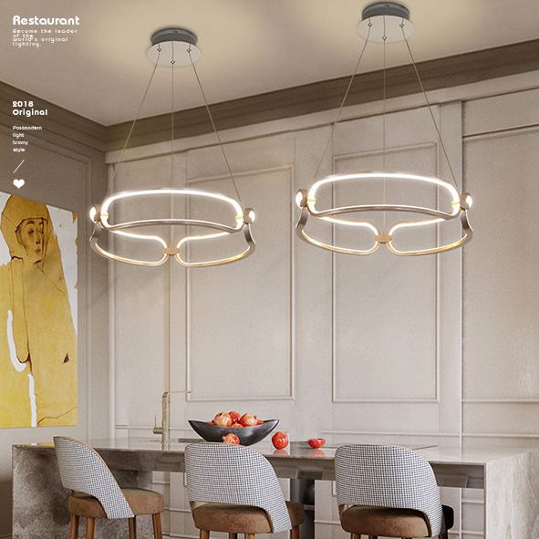 Luz de araña colgante de círculo Minimalismo de la sala de estar de metal Led colgante en oro