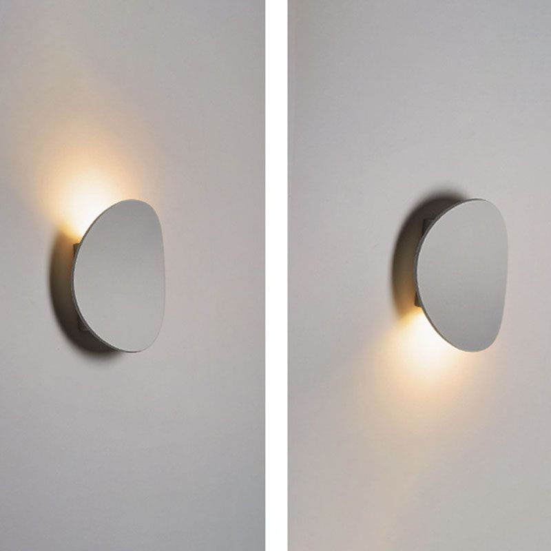 Luz de la pared curva Malimalista LED de metal LED al aire libre Luz de luz montada en la pared