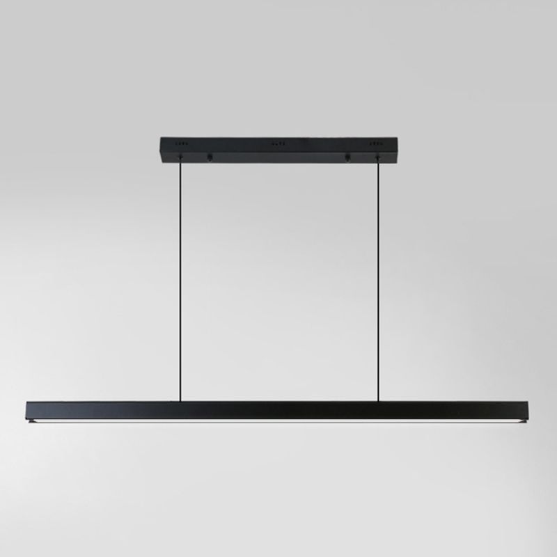 Minimalisme moderne Black Linear Island Pending Lighting LED Metal Island Island Light pour table à manger