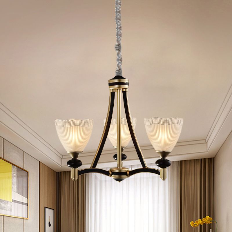 Bud Prismatic Glass Kroonluchter Traditionalisme 3/5 Hoofden Slaapkamer Suspensie Hanger in zwart en goud