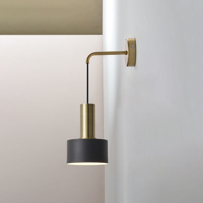 Luce in metallo ombreggiato Light Sconce Stipano Minimalista Montata Montata per camera da letto