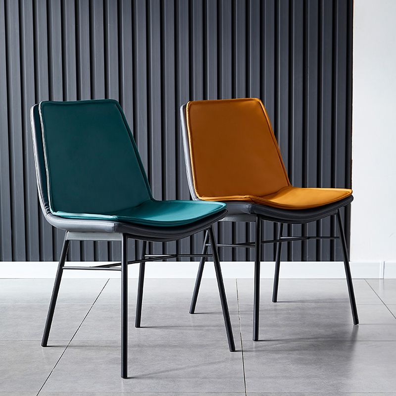 Imitación de cuero del diseño industrial que cena la silla sólida sin brazos de la parte posterior