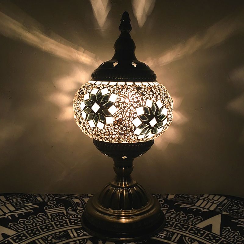 Böhmen Orb Night Table Lamp