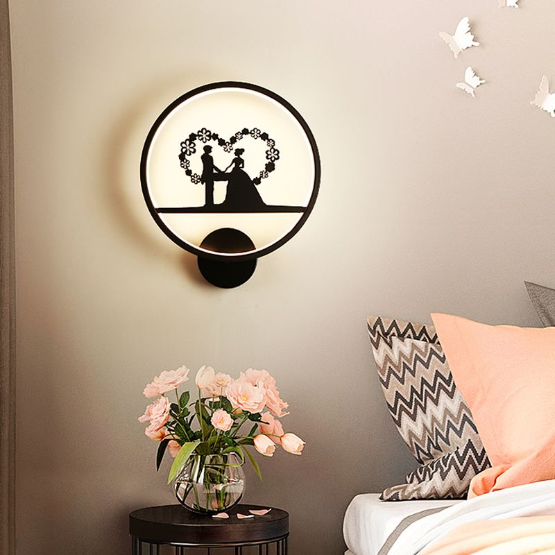Unique Shape Metal Wall Light Modern Style Single Light Wall Mount Lighting