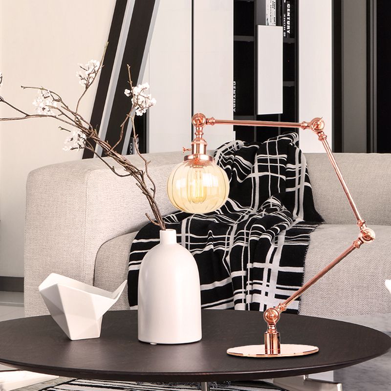 Éclairage de table globale en verre ambre / transparent vintage élégant 1 lampe de table finale noire / bronze claire pour chambre à coucher