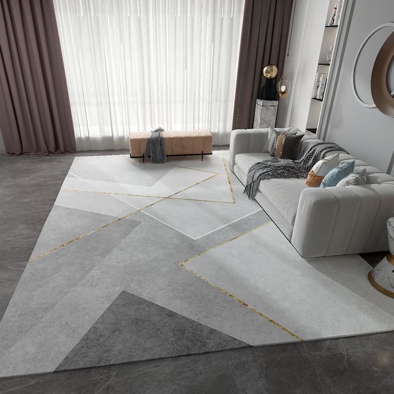 Modern Triangle Pattern Rug Polyester Indoor Carpet Stain Resistant Area Rug for Living Room