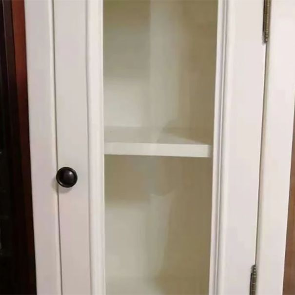 Contemporary Solid Wood Side Cabinet 2-Door and 2-Drawer Water Resistant Chest in White