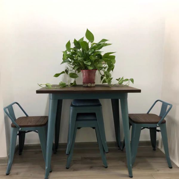 Mesa de comedor industrial de madera maciza Mesa marrón de 4 patas para comedor