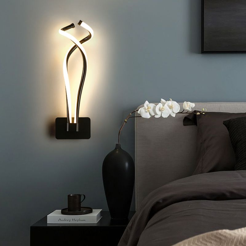 Contemporary Style Metal Wall Light Linear LED Wall Sconce for Living Room