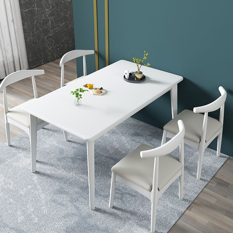 Eigentijdse massieve houten rechthoekige vorm eettafel standaard eettafel met 4 potenbasis