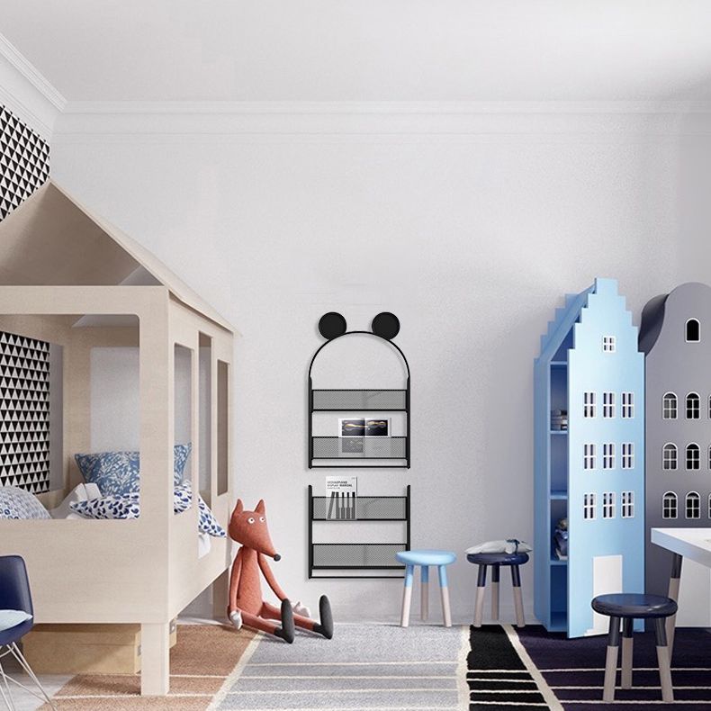 Libreria in stile scandinavo montato a parete per la sala da studio dell'ufficio per la casa