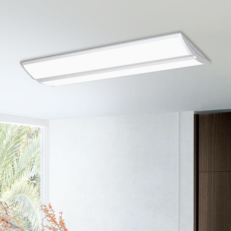 Rechteckige, bündig montierte Metall-LED-Schlafzimmerleuchte von Simplicity in Silber