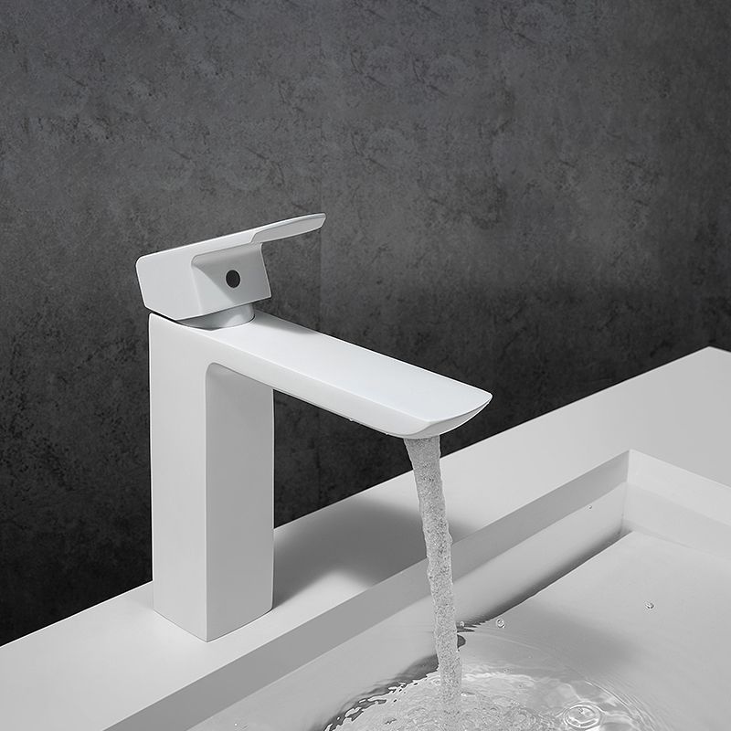 Modern Lever Handles Sink Faucet White Brass Bathroom Sink Faucet