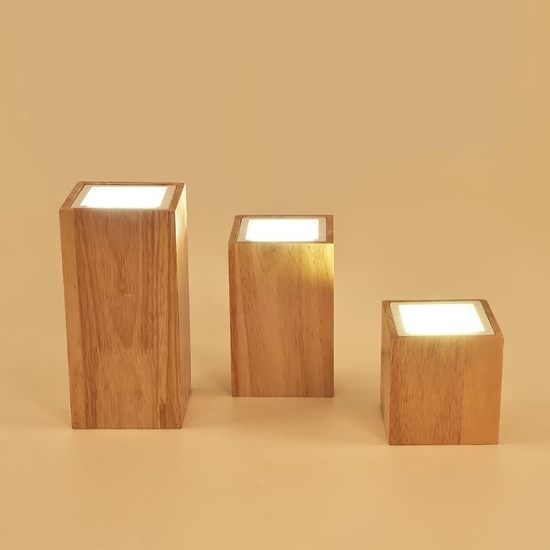 Round/Square Mini Corridor Ceiling Lamp Wooden 4"/6"/8" H LED Nordic Flush Mount Lighting in Beige