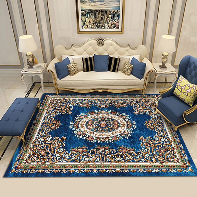 Red Modern Area Rug Traditional Pattern Polyester Area Carpet Anti-Slip Rug for Home Decor