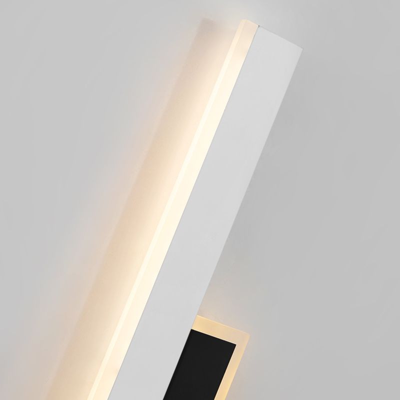 Contemporary Style Wall Lamp Sconce Linear Wall Sconce Metal for Bedroom
