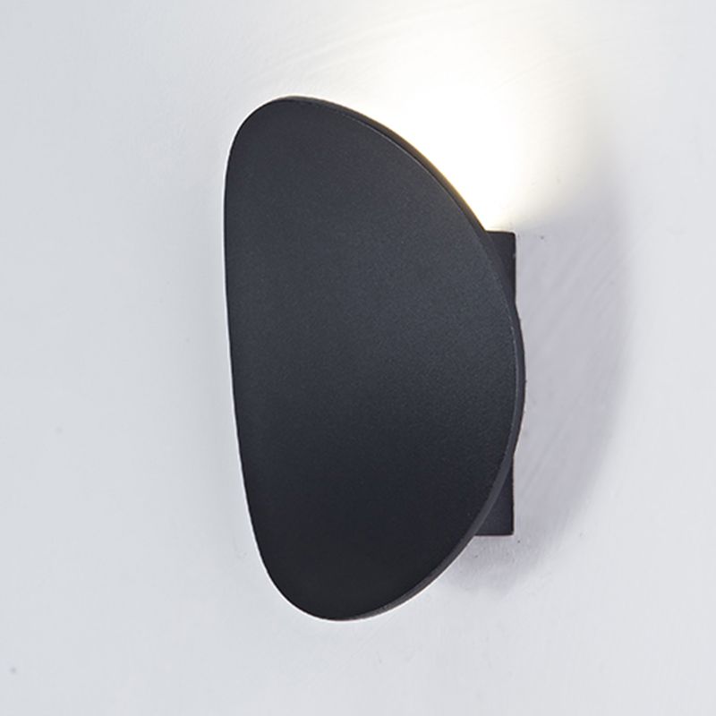 Round Metal Wall Sconce Modern Style 1-Light Wall Mount Lighting