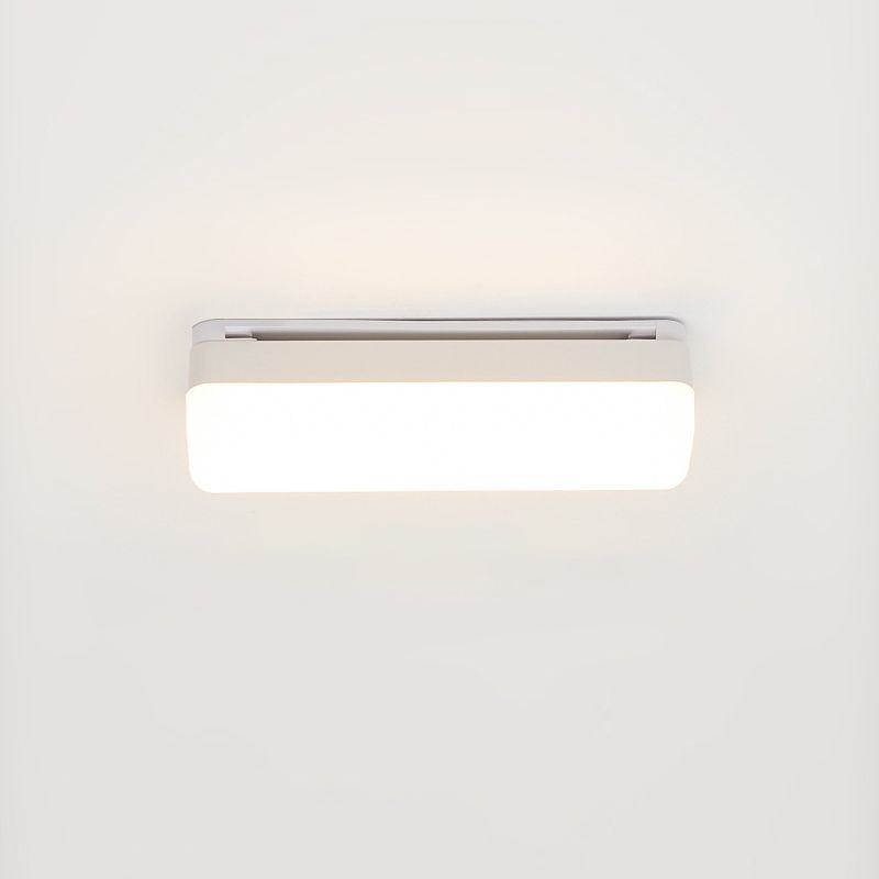 Linear Shape Metal Wall Sconce Modern 1 Light Mirror Wall Mount Light Fixture in White
