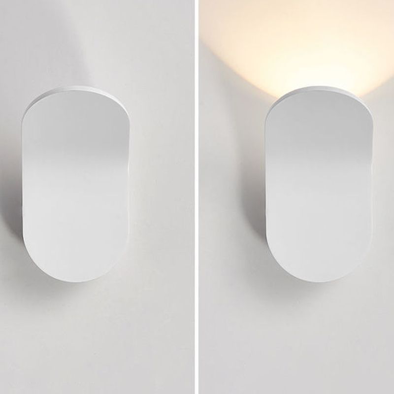 Modern Style Unique Shape Wall Sconce Metal 1 Light Sconce Light for Living Room