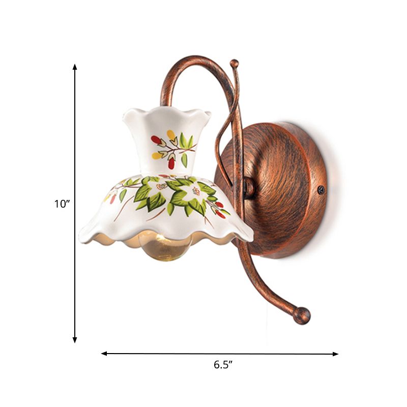 Farmhouse Smashhouse Smashoped Sconce 1 Bulb Flower Flowned Ceramic Wall Lamp a parete in bianco con braccio di guancia di rame meteorologico, sinistra/destra