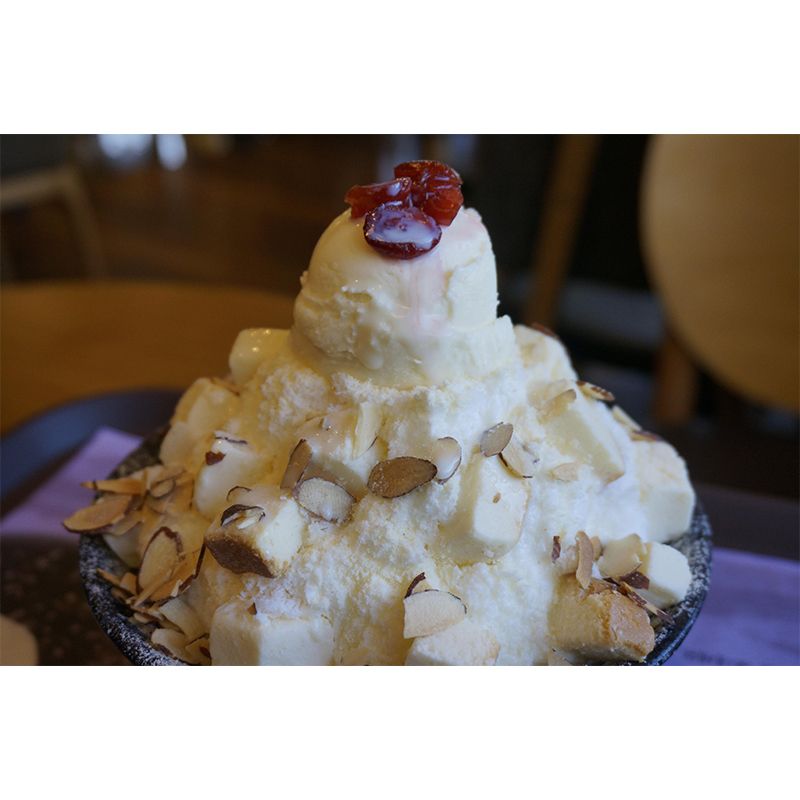 DeliciousIce Cream Dessert Mural Modern Style Wall Covering for Dessert Shop